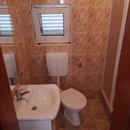 Pozgaj Apartament Kukljica